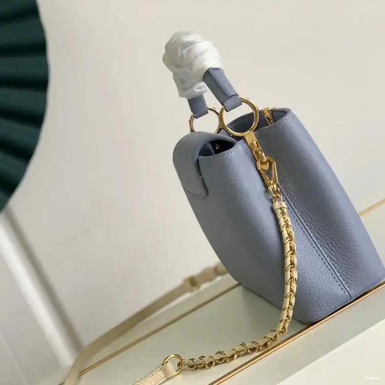LV 2209DJ0002 Bag 0727